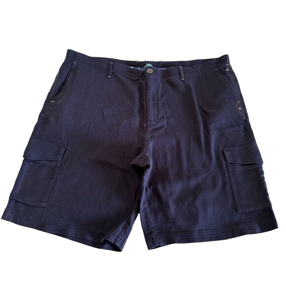 Tommy Bahama Shorts Men's 42 Blue 100% Cotton Cargo Style Pockets Nautical Golf - Picture 1 of 6